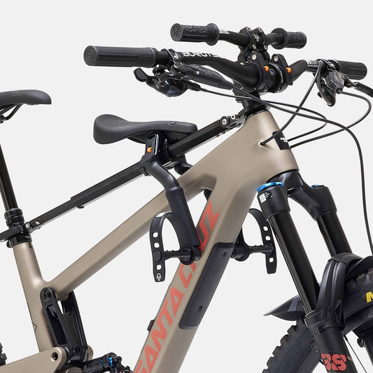 Selles enfants montées à l'avant