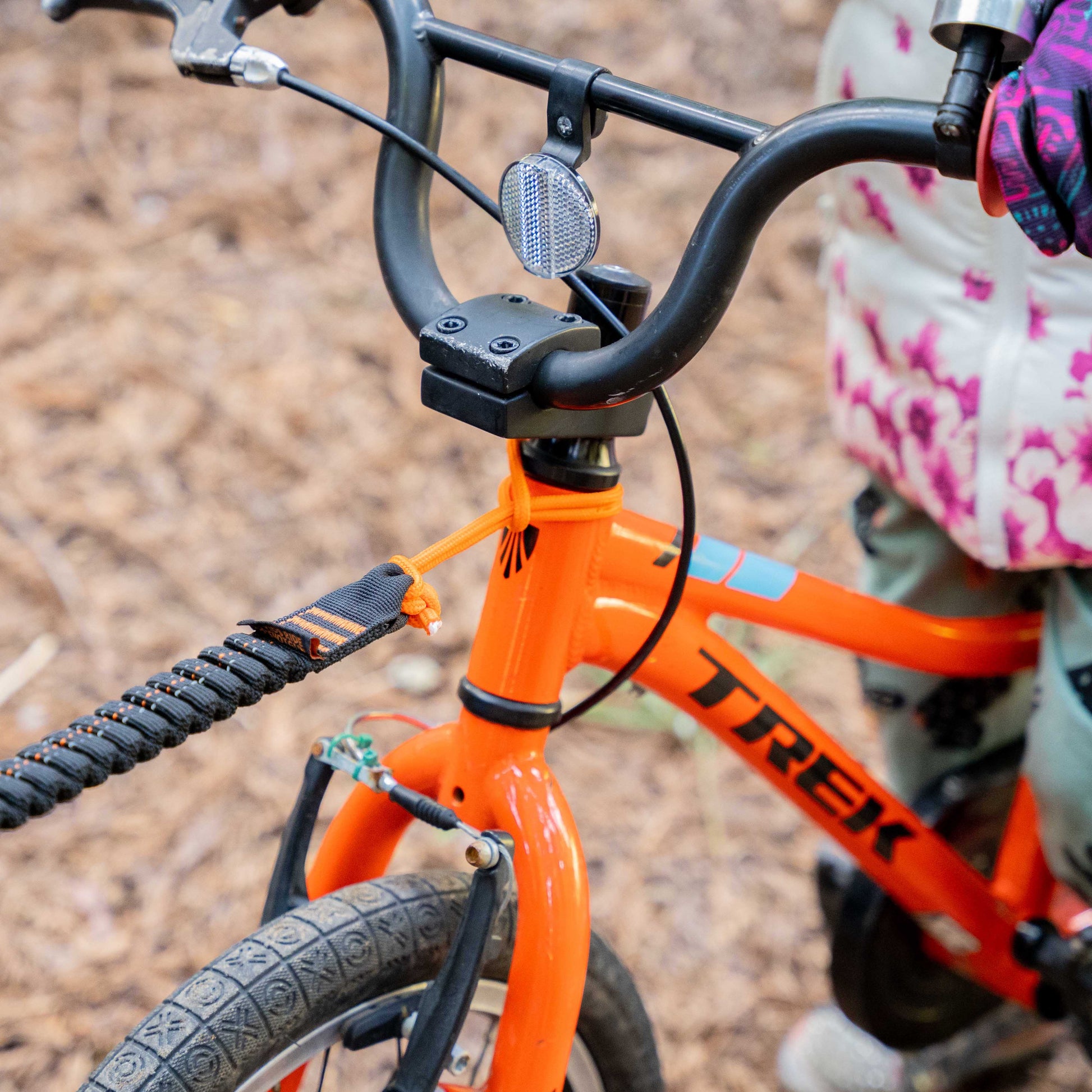 DONGNOD Corde de remorquage de vélo pour enfant - 4,5 m - Corde de  remorquage élastique - Avec crochet de sécurité - Jusqu'à 500 lb / 225 kg 